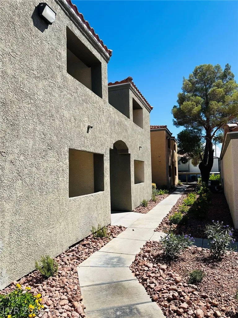 3151 Soaring Gulls Drive 1205 — photo 3
