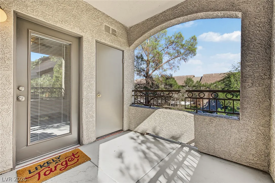 8250 North Grand Canyon Drive 2149 — photo 3