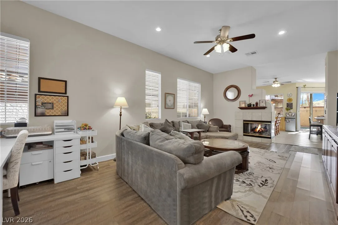 10133 Snow Crest Place — photo 2