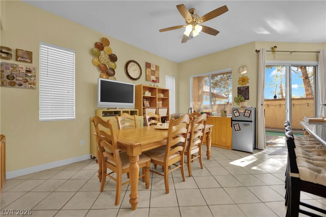 10133 Snow Crest Place — photo 5