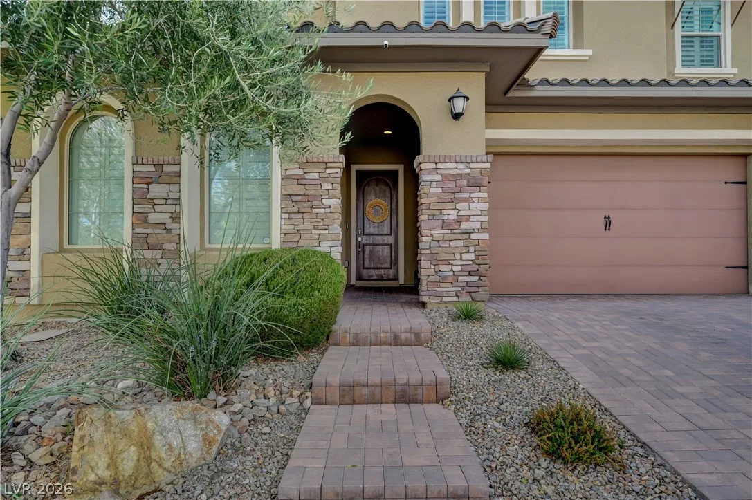 449 Paso De Montana Street — photo 2