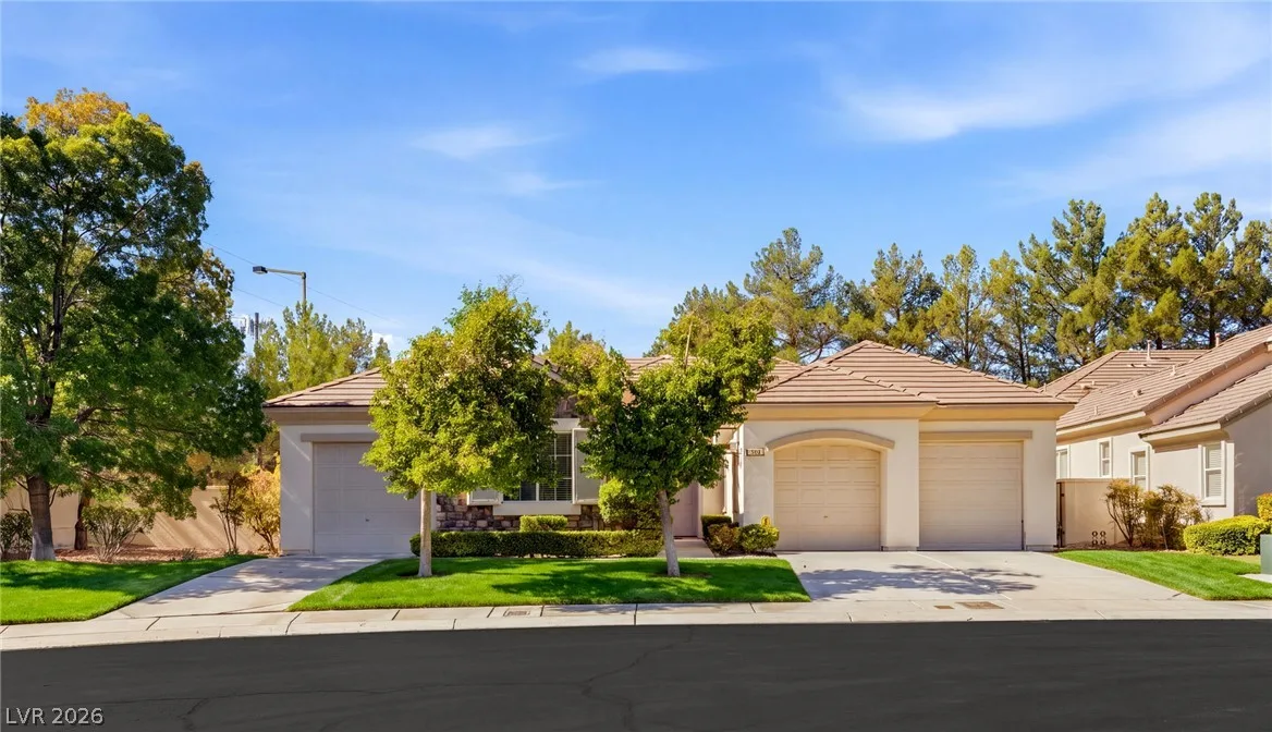 1009 Sir James Bridge Way — photo 1