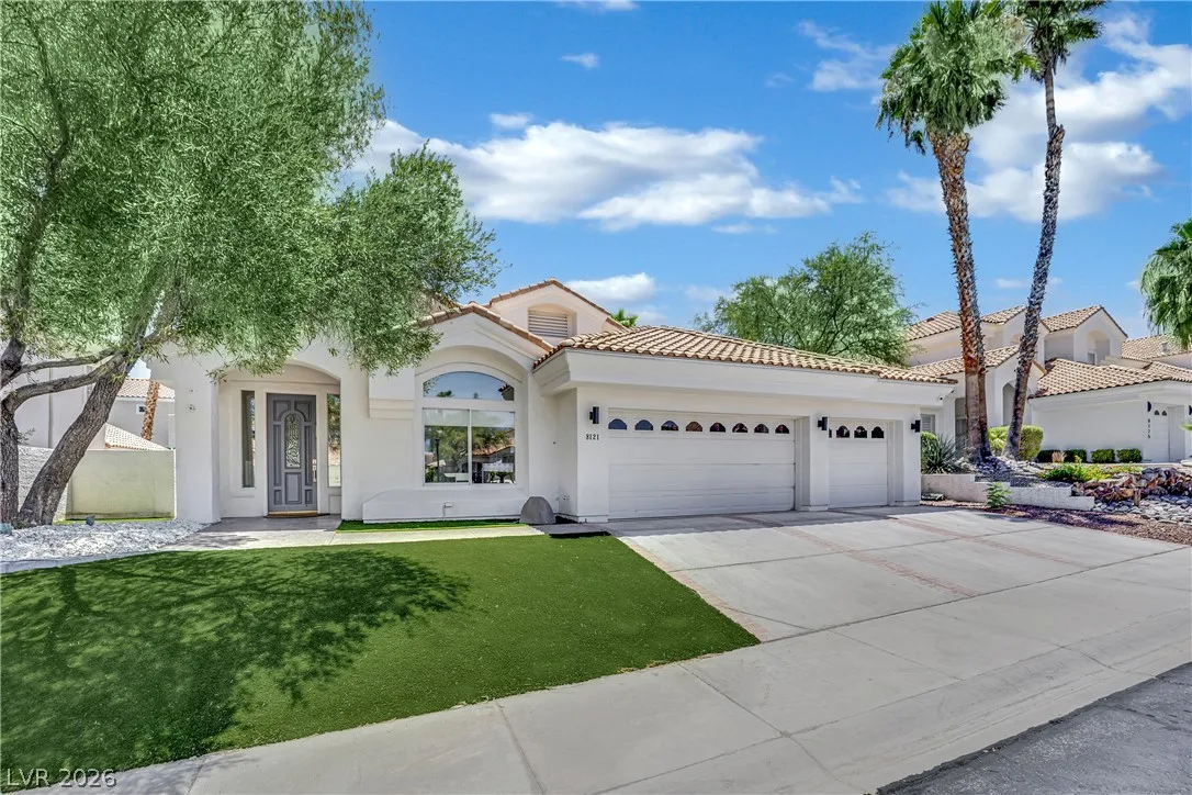 8121 Sunset Cove Drive — photo 3