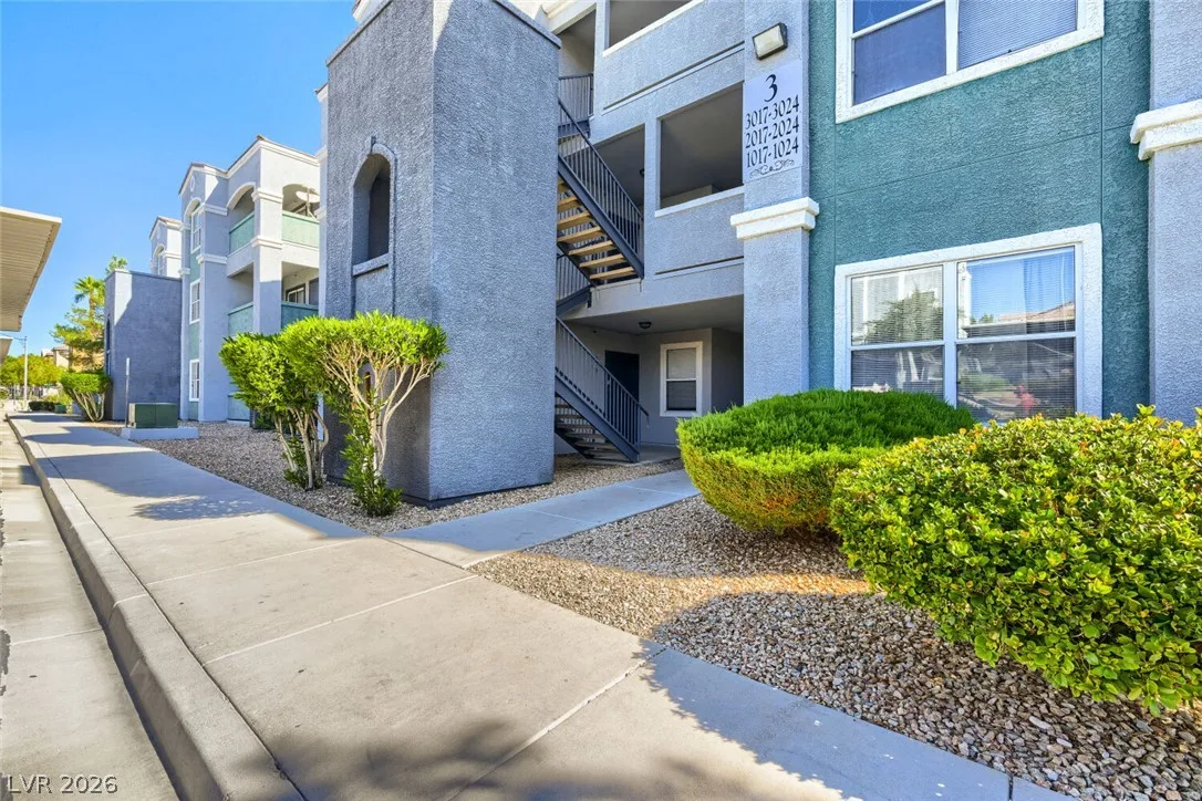6955 North Durango Drive 1019 — photo 1