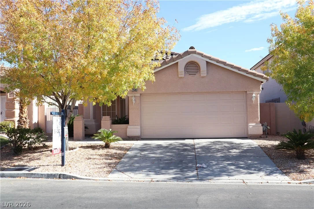 2580 Spruce Creek Drive — photo 1