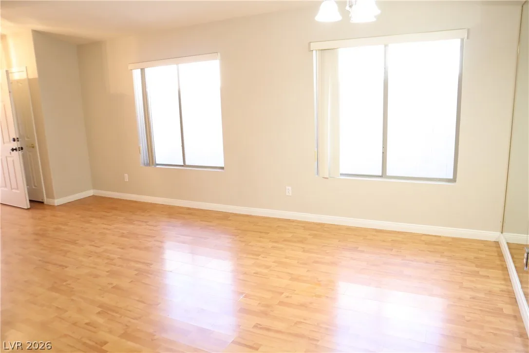 2580 Spruce Creek Drive — photo 3