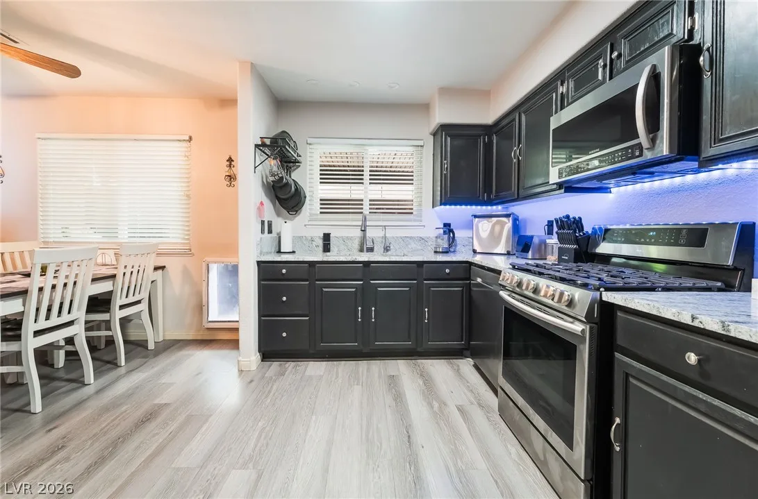 2749 Pinewood Avenue — photo 5