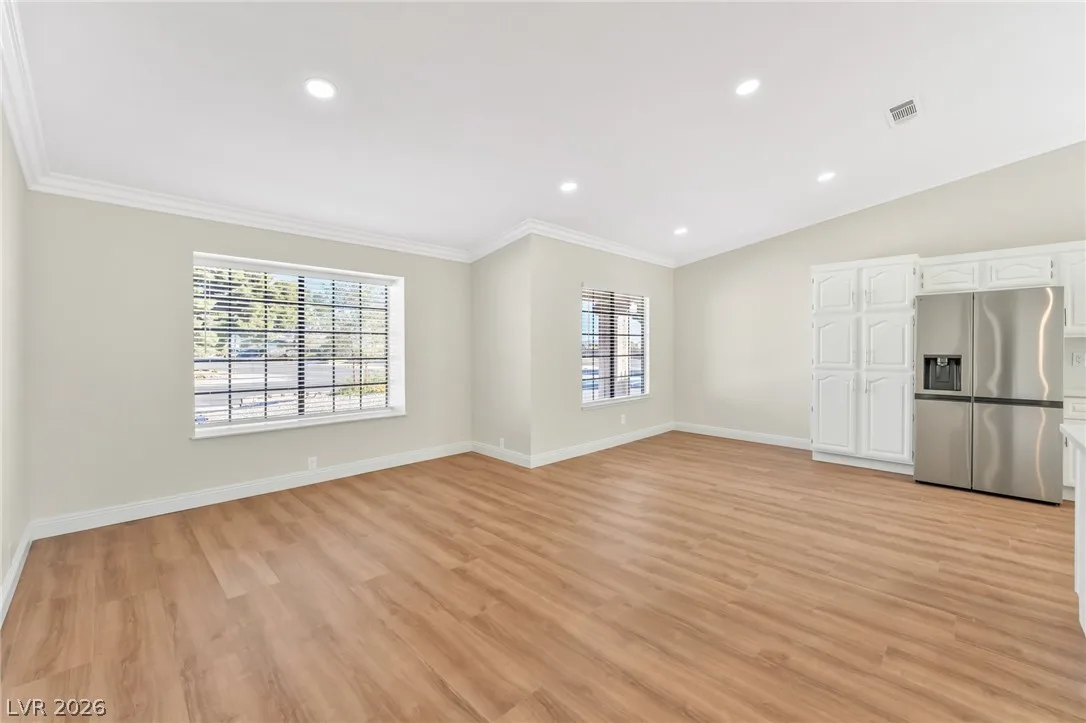 6105 Sadler Drive — photo 4