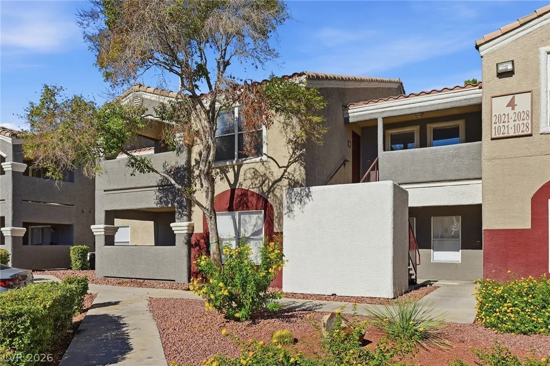 5055 West Hacienda Avenue 2023 — photo 4