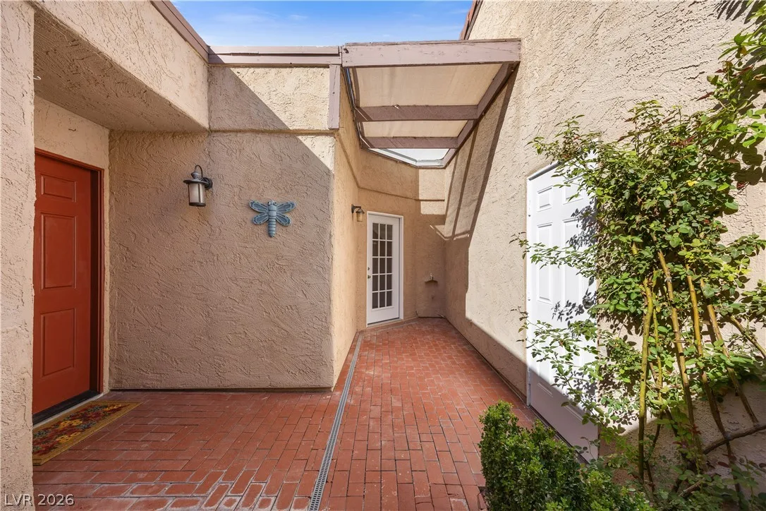 1863 Camino Verde Lane — photo 4