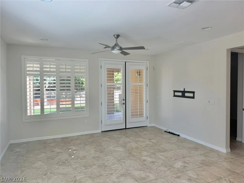 71 Berneri Drive — photo 4