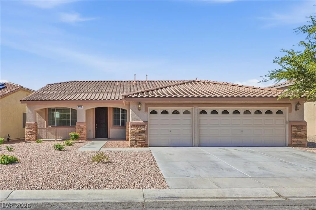 1017 Pearl Peak Street — photo 1