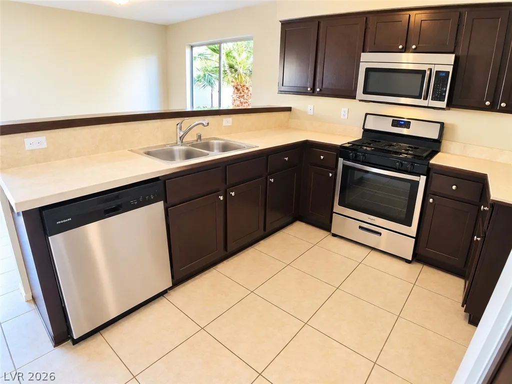 324 Dockside Court — photo 5