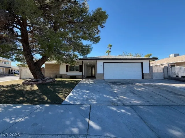 212 Bradshaw Way — photo 1