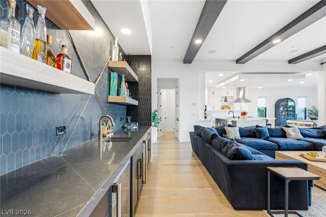 412 Cliff Terrace Avenue — photo 5