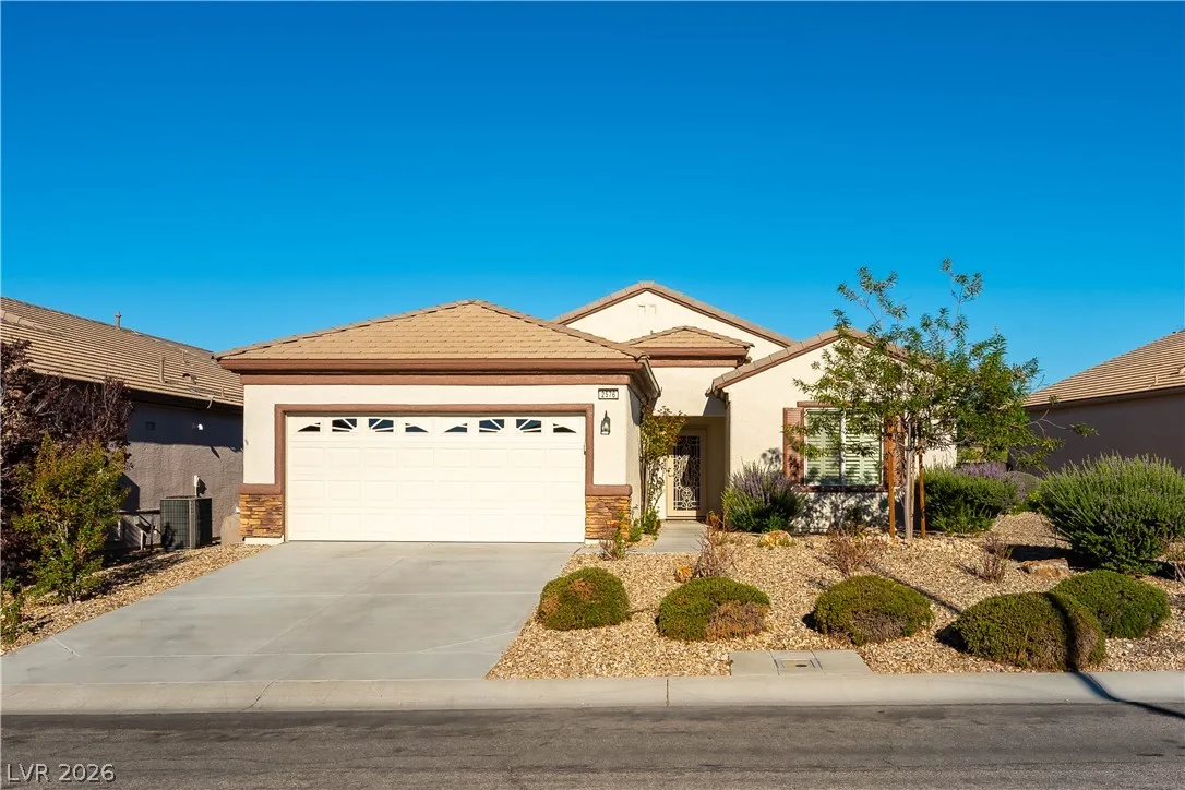 2576 Jada Drive — photo 1
