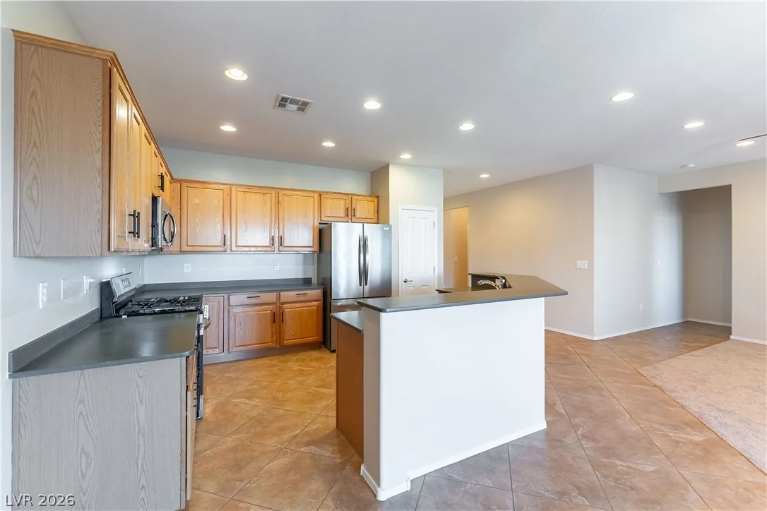 2576 Jada Drive — photo 5