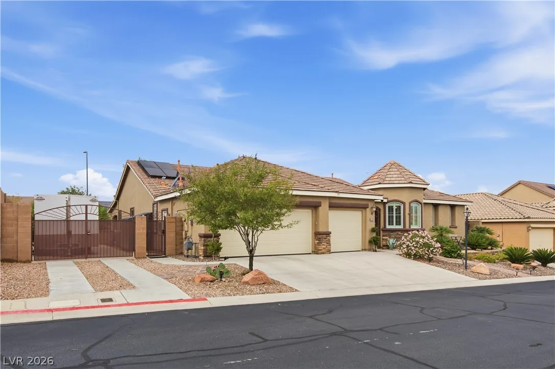 8709 Icy Mistral Court — photo 2