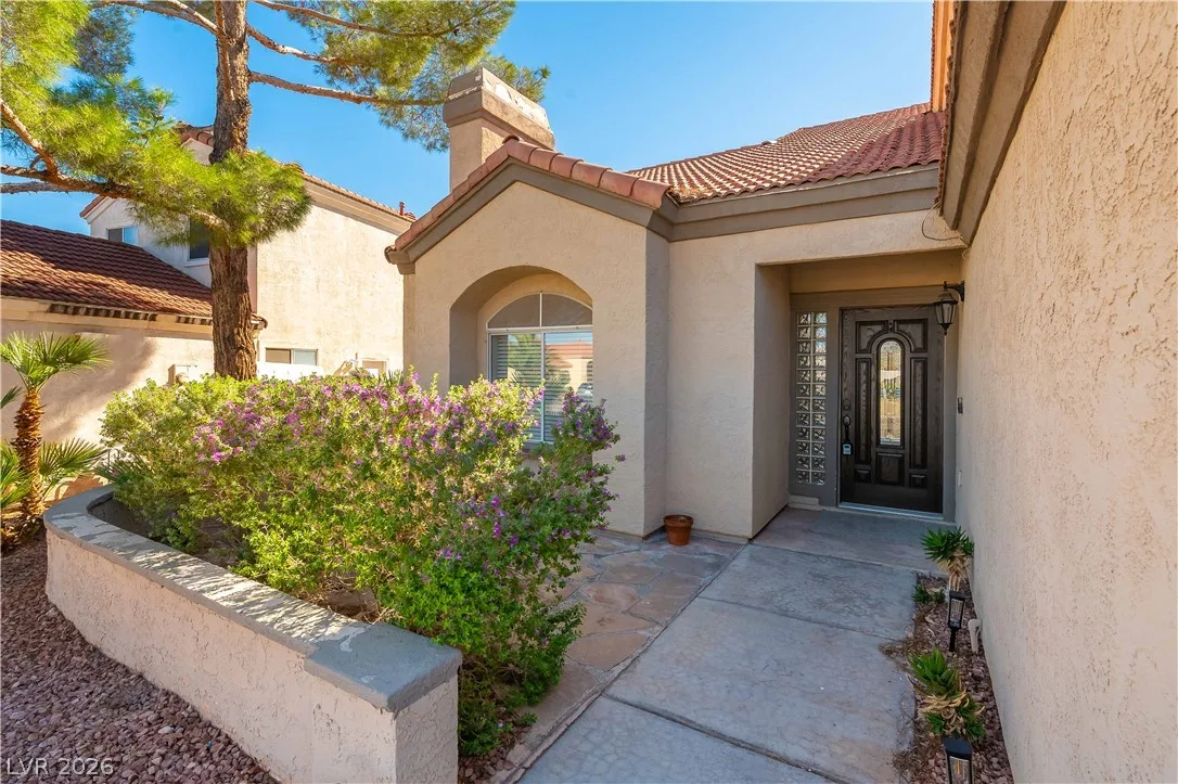 7609 Oyster Cove Drive — photo 2