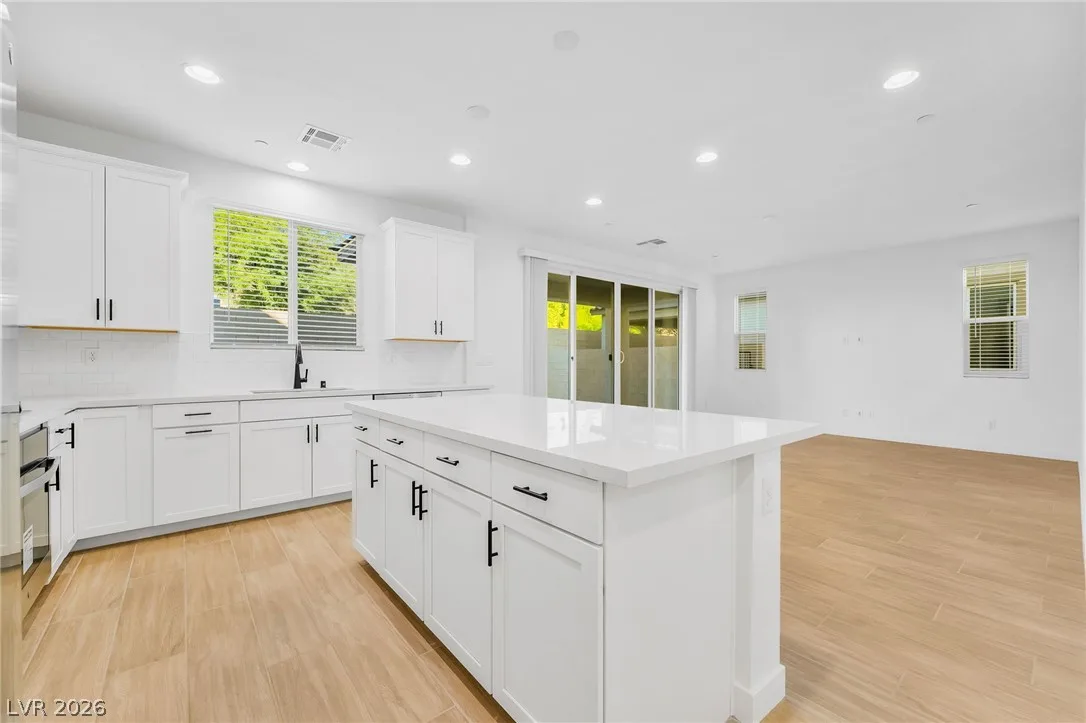 8213 Dwayne Frye Street — photo 4