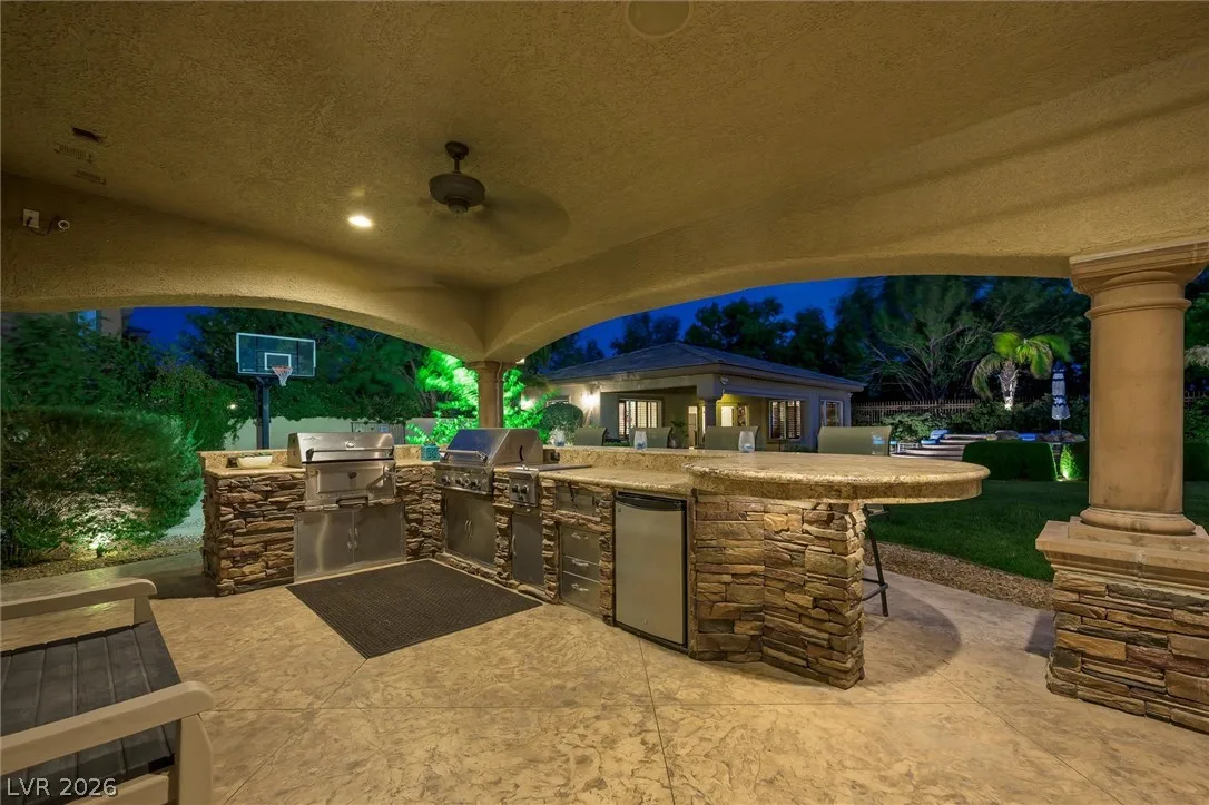 7105 Via Locanda Avenue — photo 4