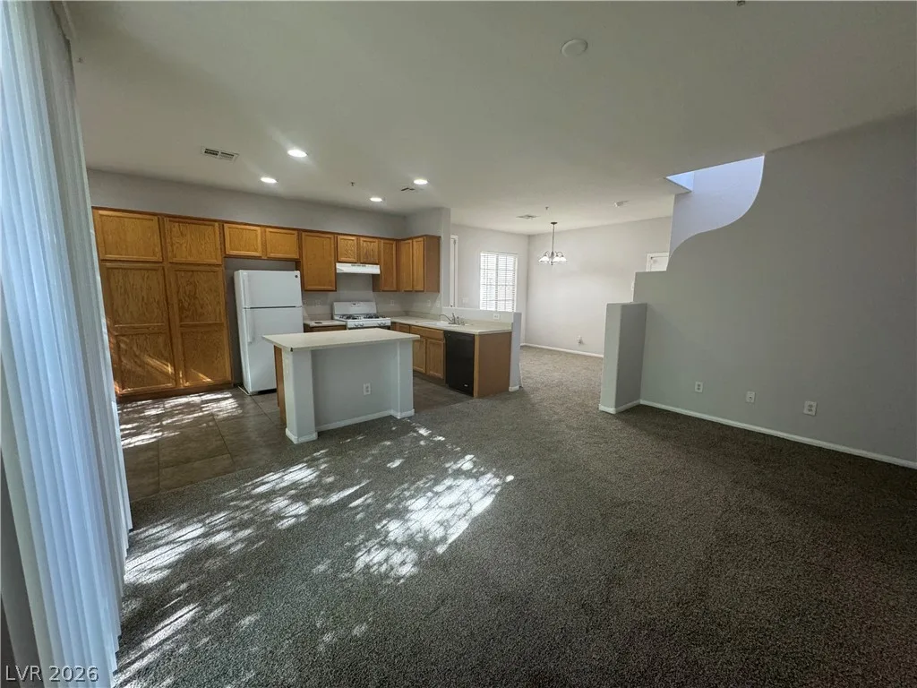 6413 YUCCA RIDGE Court 0 — photo 4