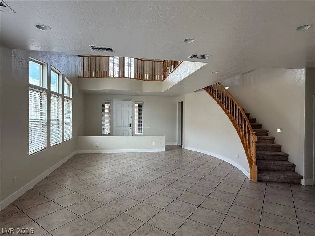 7682 DIABLO Drive — photo 4