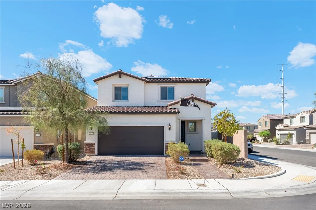6333 Voss Street — photo 1