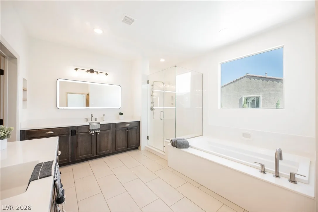 2430 Quiet Ode Street — photo 5