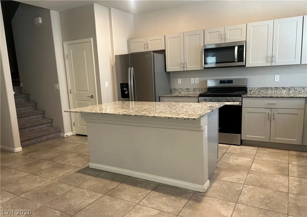 532 Ripple Brook Court — photo 4