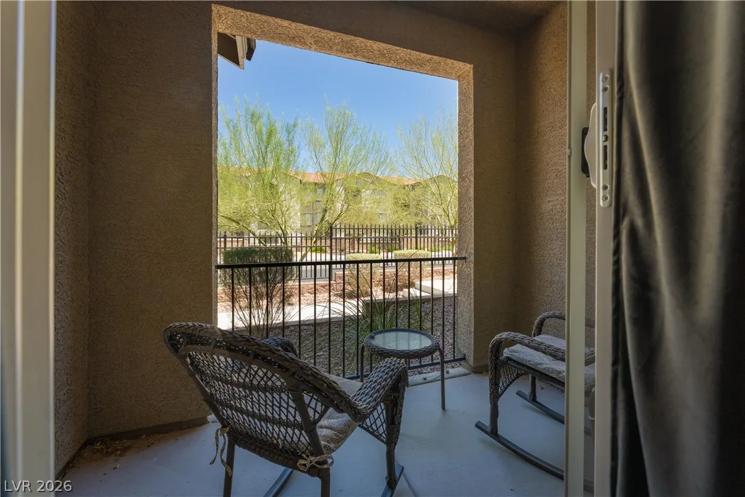 965 Nevada State Drive 22103 — photo 5