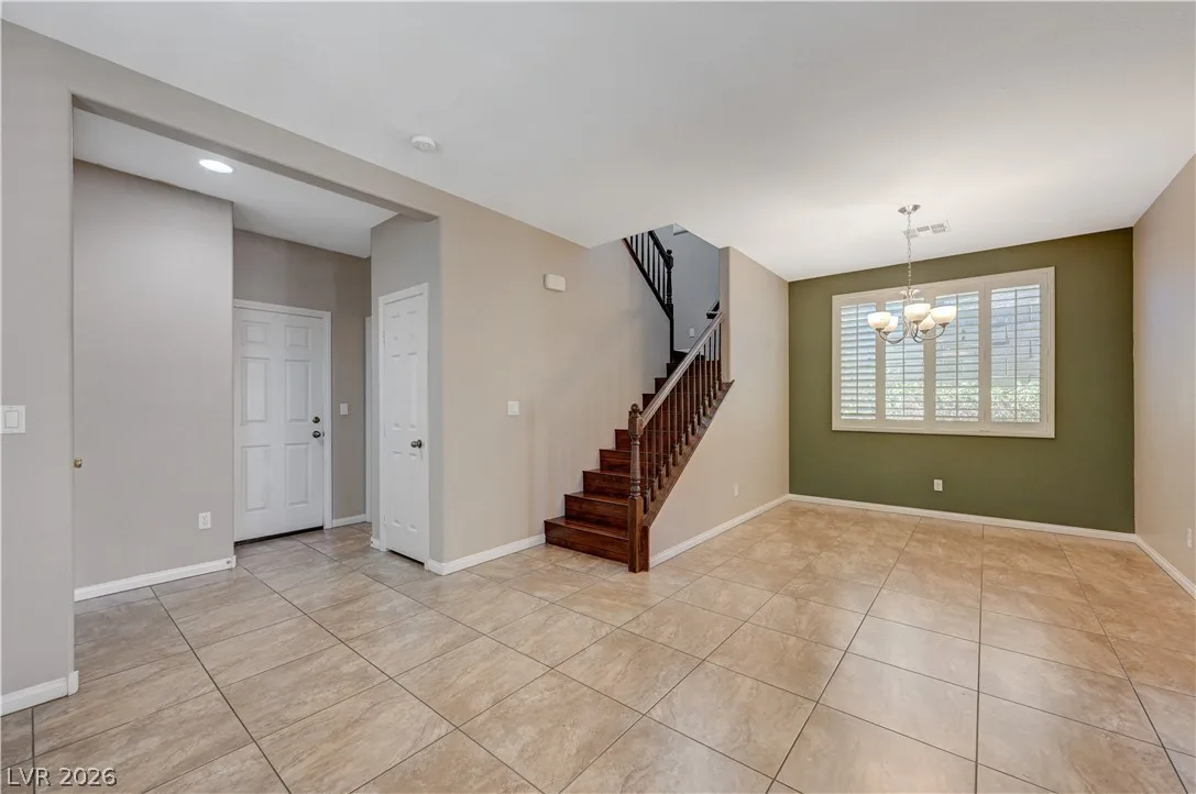 8330 LOWER TRAILHEAD Avenue — photo 3