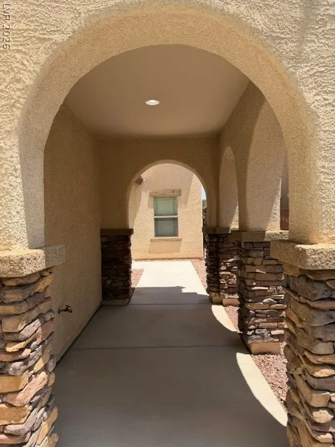 6856 Quindio Street — photo 3