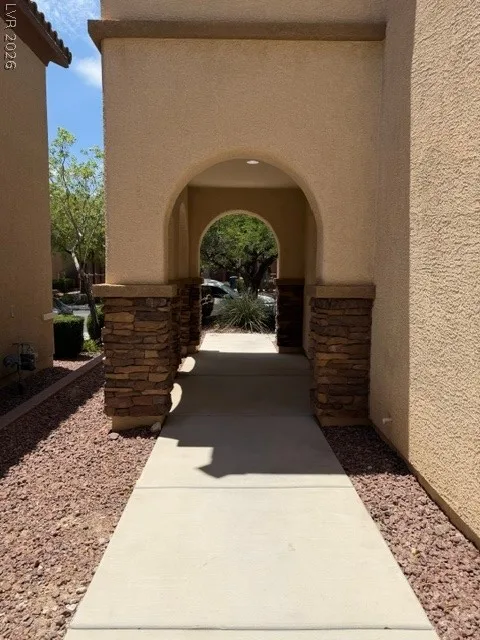 6856 Quindio Street — photo 4