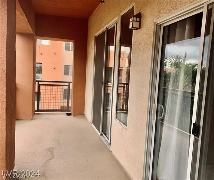 35 East Agate Avenue 407 — photo 2