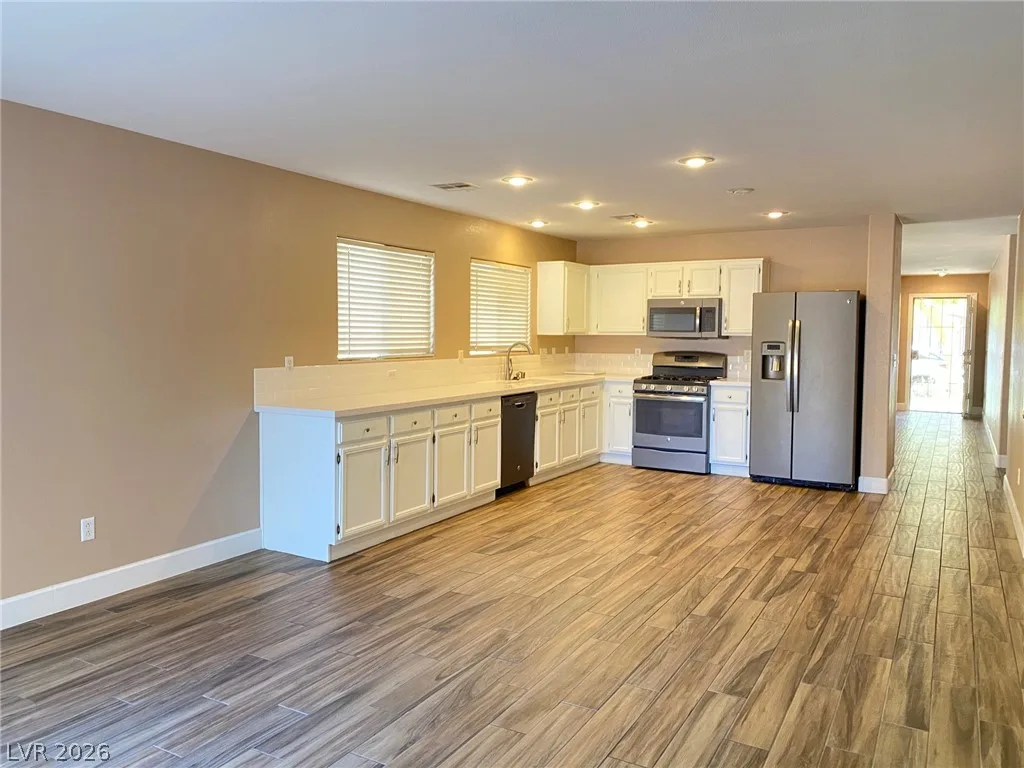 3730 PATROLINA Avenue — photo 3