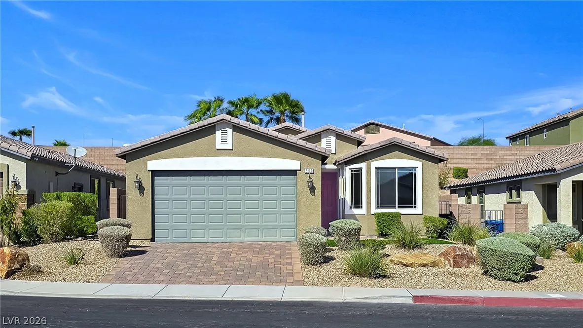 2110 Hunt Woods Court — photo 2