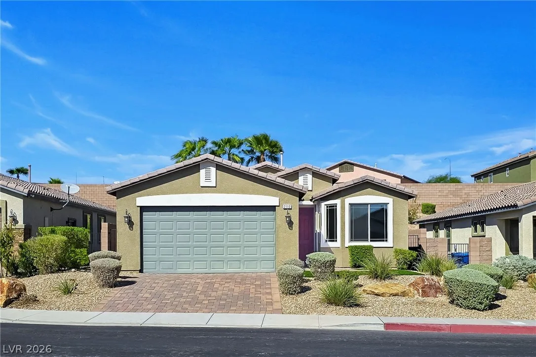 2110 Hunt Woods Court — photo 3