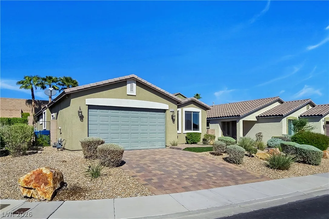2110 Hunt Woods Court — photo 4