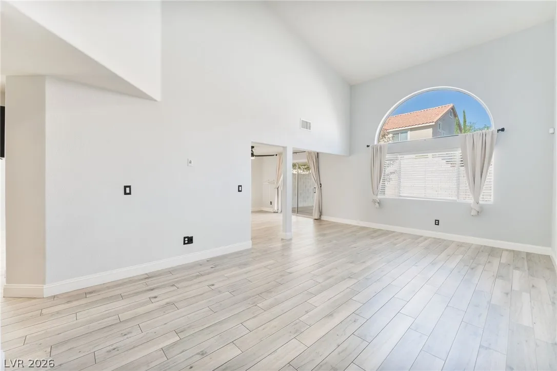 10244 Amber Hue Lane — photo 4