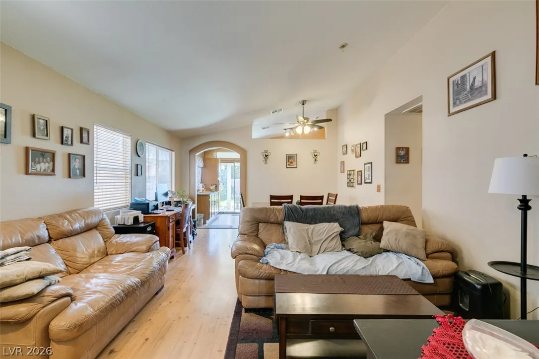 517 Wing Gull Court — photo 4