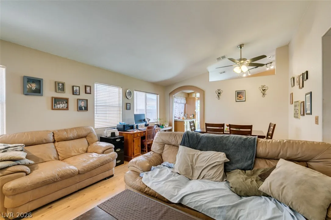 517 Wing Gull Court — photo 5