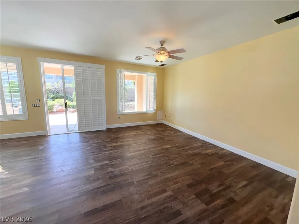 5105 Vincitor Street — photo 5