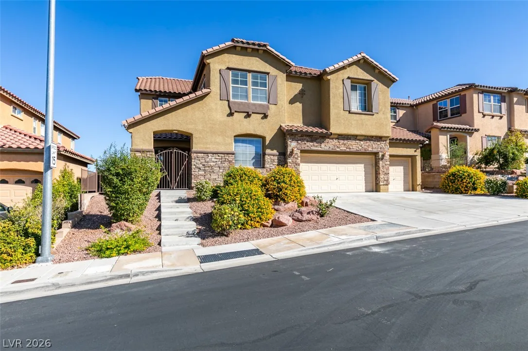 1178 Yellow Orchid Street — photo 2