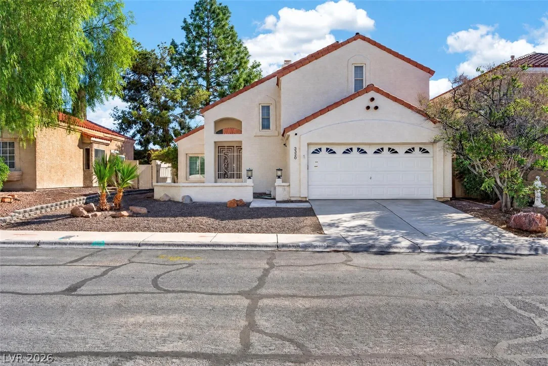 3320 Canyon Lake Drive — photo 2