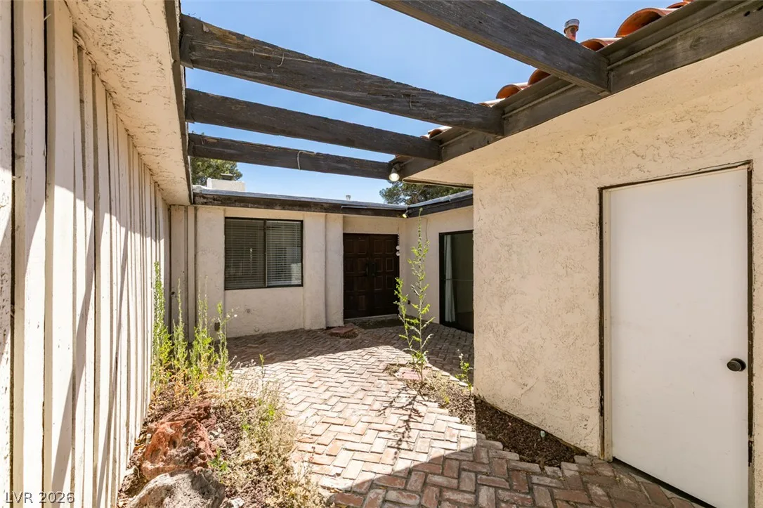 3452 Pino Circle — photo 3