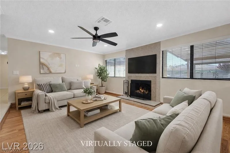 1021 Jimmy Circle — photo 4