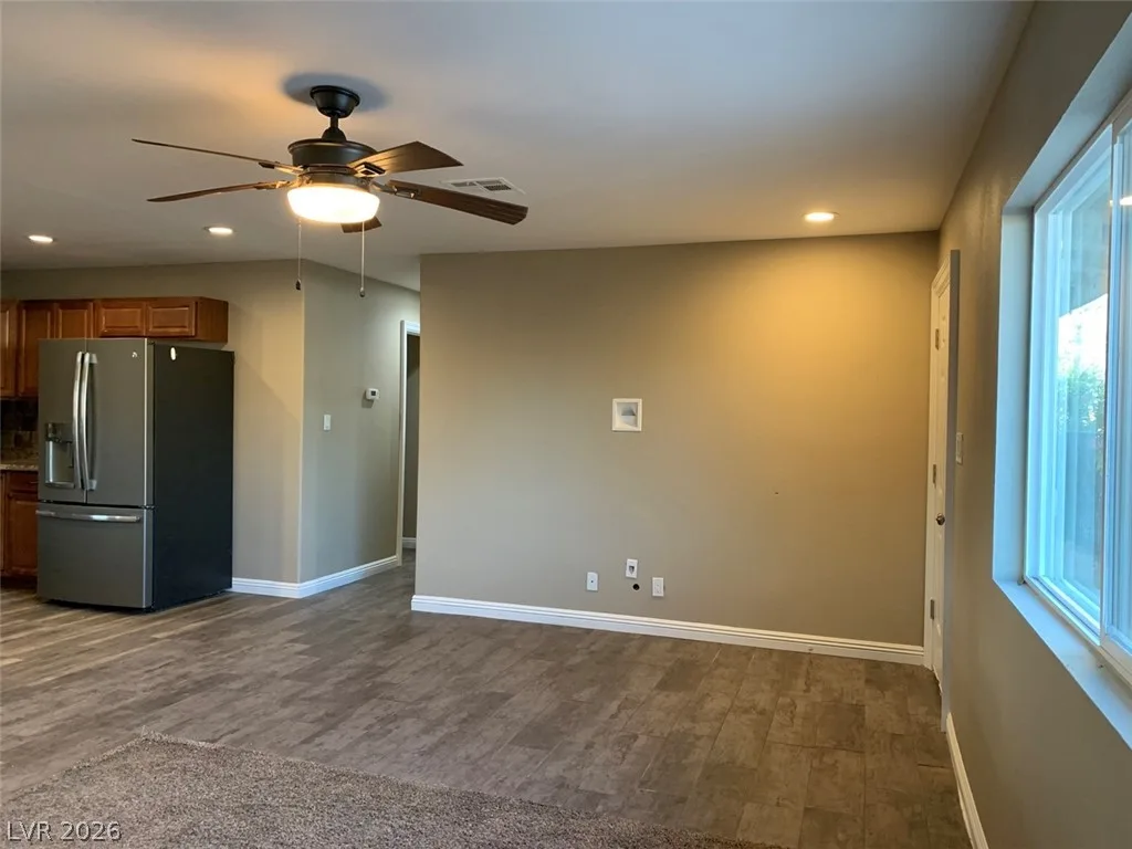 1208 Toledo Street — photo 3