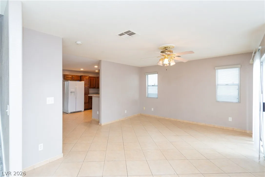 5109 Souvenir Lane — photo 4