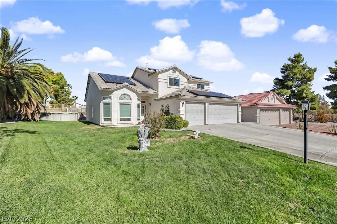 5004 Desert Fir Drive — photo 4